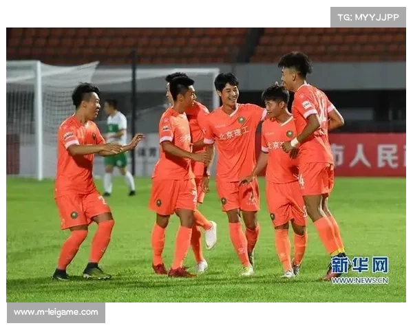 足球青训体系改革进行时,雪地足球助推青少年参与 足球青训体系改革进行时,雪地足球助推青少年参与